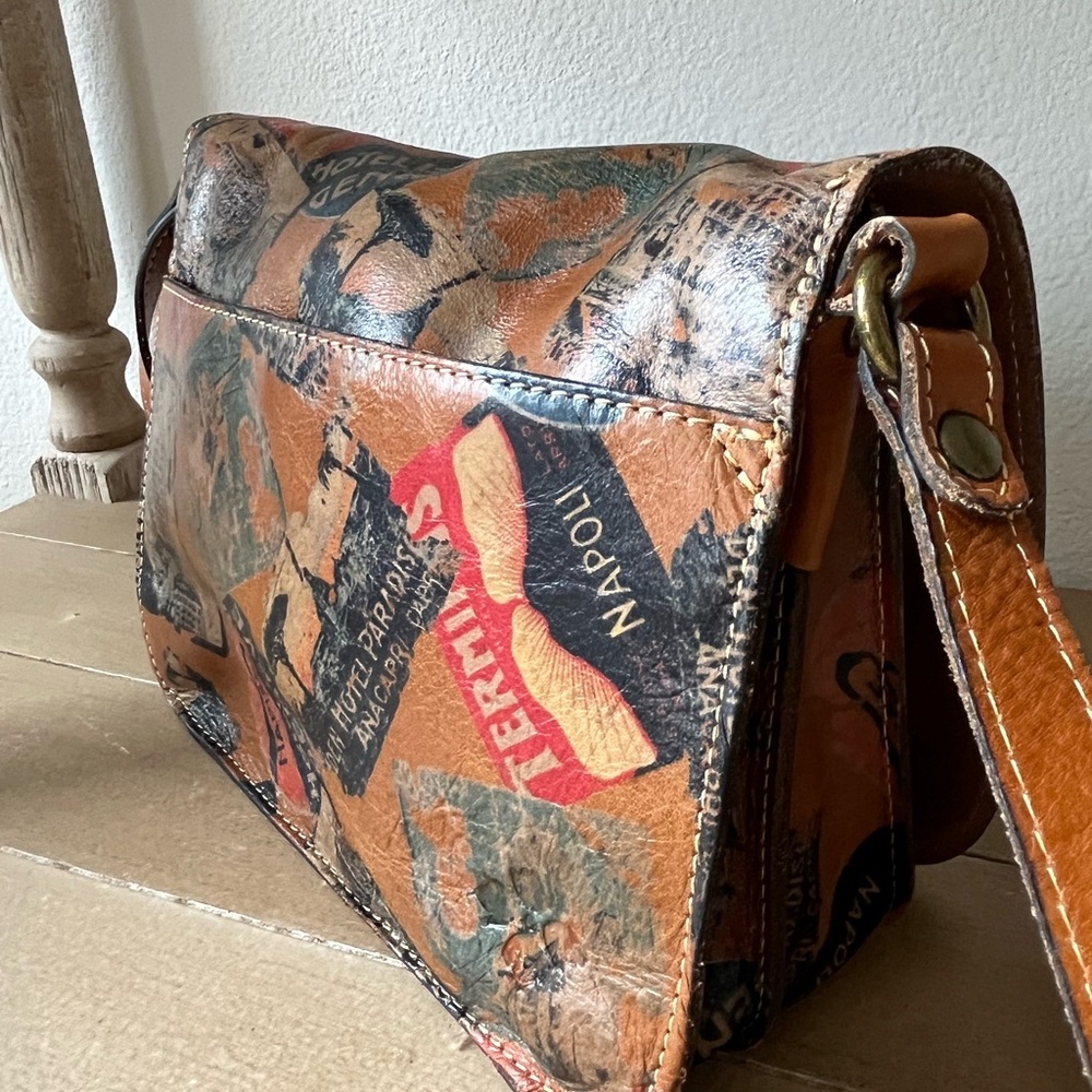 Patricia Nash Old World Crossbody Bag - Picture 4 of 14